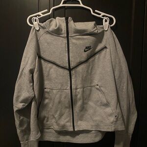 Nike Gray Women's Crew Neck Sweater